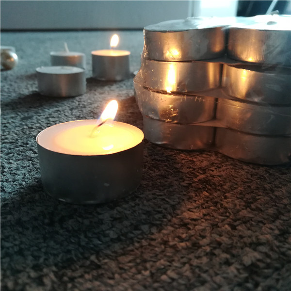 China factory SGS paraffin wax 23g tealight candles